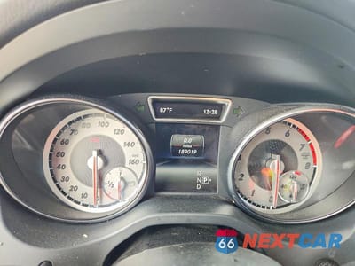 Zdjęcie 9 z 11 samochodu: 2015 MERCEDES-BENZ CLA 250 VIN:WDDSJ4EB8FN259795 - miniatura