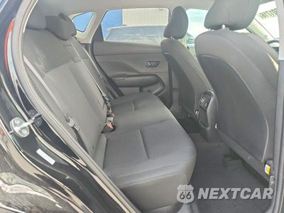 Zdjęcie 10 z 12 samochodu: 2025 HYUNDAI KONA SEL VIN:KM8HB3AB9SU301386 - miniatura