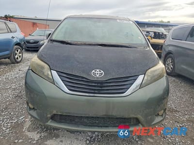 Piąte zdjęcie samochodu w środku: 2011 TOYOTA SIENNA LE 7-PASSENGER VIN:5TDJK3DC2BS006046 - miniatura