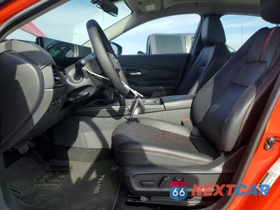 Zdjęcie 7 z 13 samochodu: 2026 NISSAN SENTRA SR VIN:3N1AB9DV8TY224686 - miniatura