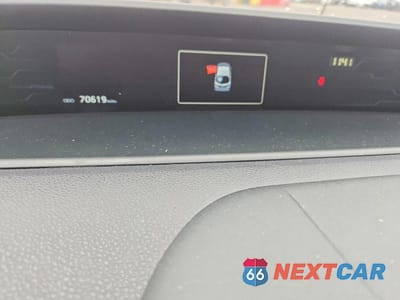 Zdjęcie 9 z 13 samochodu: 2017 TOYOTA PRIUS PRIME PREMIUM VIN:JTDKARFP7H3011585 - miniatura