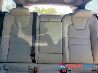 Zdjęcie 10 z 13 samochodu: 2026 VOLVO V60 CROSS COUNTRY ULTRA VIN:YV4L12WL1T2170512 - miniatura