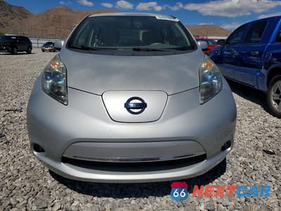 Piąte zdjęcie samochodu w środku: 2012 NISSAN LEAF SV VIN:JN1AZ0CP0CT022685 - miniatura