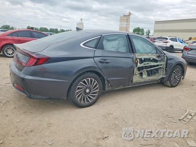 Trzecie zdjęcie samochodu z tyłu: 2023 HYUNDAI SONATA HYBRID SEL VIN:KMHL34JJ1PA076510 - miniatura