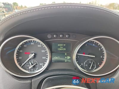 Zdjęcie 9 z 13 samochodu: 2010 MERCEDES-BENZ GL 550 4MATIC VIN:4JGBF8GE9AA536931 - miniatura