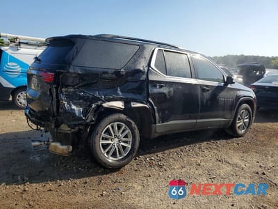 Trzecie zdjęcie samochodu z tyłu: 2023 CHEVROLET TRAVERSE LT VIN:1GNERGKWXPJ165538 - miniatura