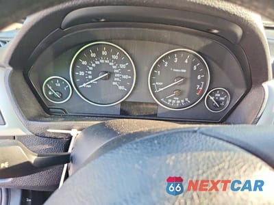 Zdjęcie 9 z 12 samochodu: 2015 BMW 320 I VIN:WBA3B1G51FNT03649 - miniatura