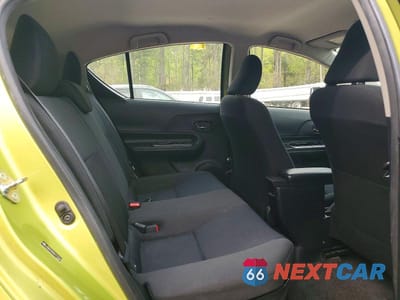 Zdjęcie 10 z 12 samochodu: 2016 TOYOTA PRIUS C TWO VIN:JTDKDTB32G1117542 - miniatura