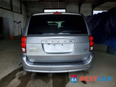 Zdjęcie 6 z 12 samochodu: 2016 DODGE GRAND CARAVAN SXT VIN:2C4RDGCG1GR351528 - miniatura