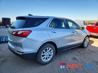 Trzecie zdjęcie samochodu z tyłu: 2019 CHEVROLET EQUINOX LT VIN:2GNAXJEV6K6260690 - miniatura