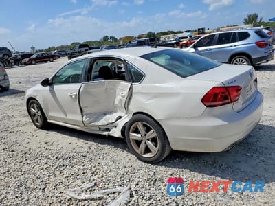 Drugie zdjęcie samochodu z przodu: 2012 VOLKSWAGEN PASSAT SE VIN:1VWBP7A35CC017480 - miniatura