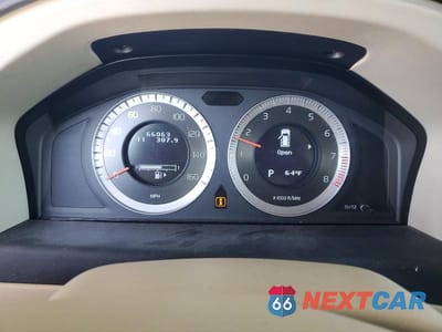 Zdjęcie 9 z 12 samochodu: 2011 VOLVO XC70 T6 VIN:YV4902BZ5B1100622 - miniatura