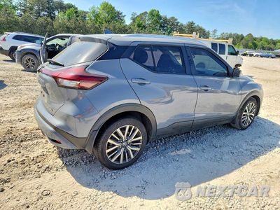 Trzecie zdjęcie samochodu z tyłu: 2021 NISSAN KICKS SV VIN:3N1CP5CV0ML561260 - miniatura