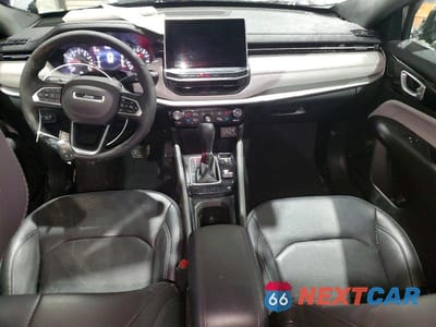 Zdjęcie 8 z 12 samochodu: 2025 JEEP COMPASS LIMITED VIN:3C4NJDCN4ST621443 - miniatura