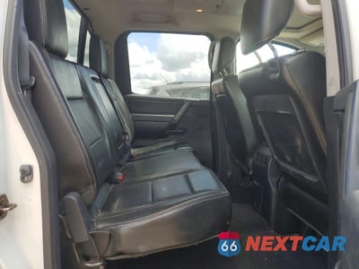 Zdjęcie 10 z 12 samochodu: 2013 NISSAN TITAN SV VIN:1N6AA0EC3DN307303 - miniatura