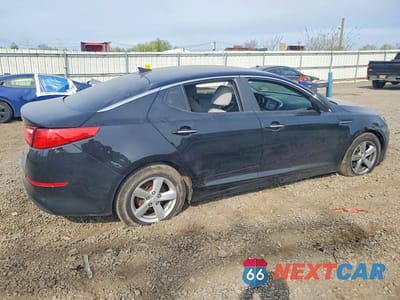 Trzecie zdjęcie samochodu z tyłu: 2014 KIA OPTIMA LX VIN:5XXGM4A73EG328475 - miniatura
