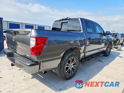 Trzecie zdjęcie samochodu z tyłu: 2022 NISSAN TITAN S VIN:1N6AA1EE4NN108107 - miniatura