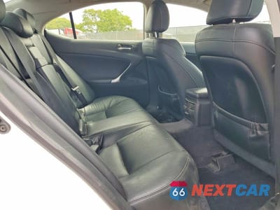 Zdjęcie 10 z 12 samochodu: 2010 LEXUS IS 250 VIN:JTHBF5C22A5124792 - miniatura