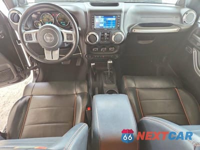 Zdjęcie 8 z 11 samochodu: 2011 JEEP WRANGLER UNLIMITED JEEP 70TH ANNIVERSARY VIN:1J4HA7H16BL591047 - miniatura