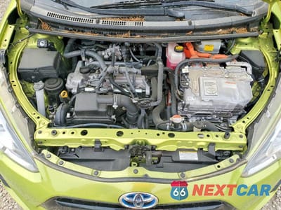 Zdjęcie 11 z 12 samochodu: 2016 TOYOTA PRIUS C TWO VIN:JTDKDTB32G1117542 - miniatura