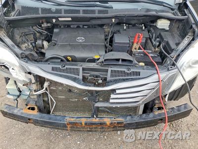 Zdjęcie 23 z 28 samochodu: 2013 TOYOTA SIENNA XLE 8-PASSENGER VIN:5TDYK3DC6DS307520 - miniatura