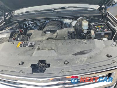 Zdjęcie 12 z 13 samochodu: 2018 CHEVROLET SUBURBAN K1500 PREMIER VIN:1GNSKJKC9JR187243 - miniatura
