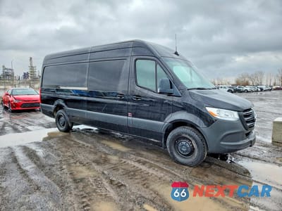 Czwarte zdjęcie samochodu z boku: 2022 MERCEDES BENZ SPRINTER 2500 VIN:W1Y4ECHY8NP434269 - miniatura