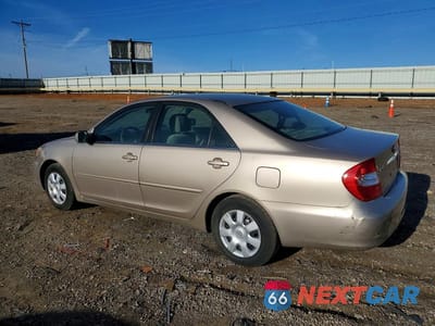 Drugie zdjęcie samochodu z przodu: 2002 TOYOTA CAMRY LE VIN:4T1BE32K92U016070 - miniatura