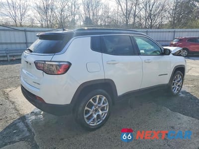 Trzecie zdjęcie samochodu z tyłu: 2025 JEEP COMPASS LIMITED VIN:3C4NJDCN2ST513306 - miniatura