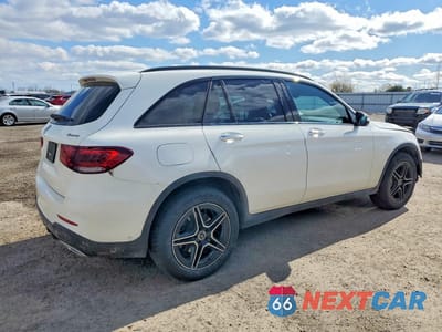Trzecie zdjęcie samochodu z tyłu: 2020 MERCEDES-BENZ GLC 300 4MATIC VIN:W1N0G8EB3LV238509 - miniatura