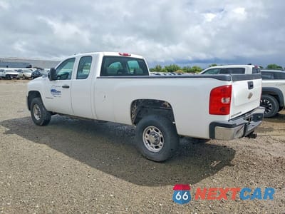 Drugie zdjęcie samochodu z przodu: 2008 CHEVROLET SILVERADO C2500 HEAVY DUTY VIN:1GCHC29KX8E175364 - miniatura