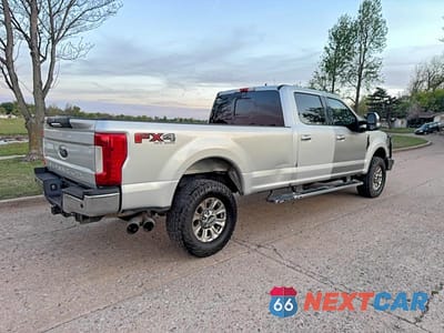 Czwarte zdjęcie samochodu z boku: 2019 FORD F250 SUPER DUTY VIN:1FT7W2BTXKEC97753 - miniatura