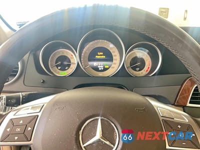 Zdjęcie 10 z 10 samochodu: 2014 MERCEDES-BENZ C 300 4MATIC VIN:WDDGF8AB0ER307009 - miniatura
