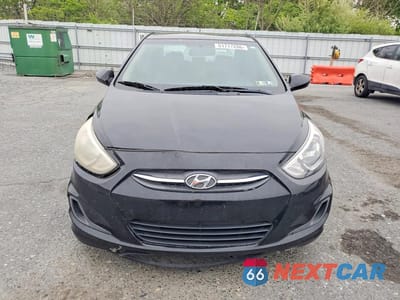 Piąte zdjęcie samochodu w środku: 2016 HYUNDAI ACCENT SE VIN:KMHCT4AE9GU144733 - miniatura