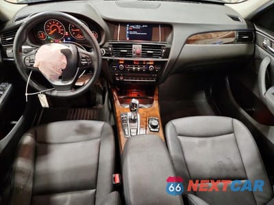 Zdjęcie 8 z 13 samochodu: 2016 BMW X3 XDRIVE28I VIN:5UXWX9C51G0D78308 - miniatura
