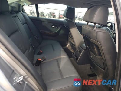 Zdjęcie 10 z 12 samochodu: 2009 BMW 328 I VIN:WBAPH73519E127568 - miniatura