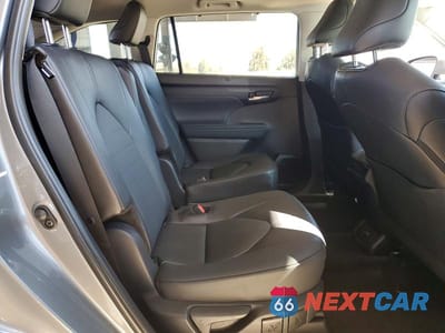 Zdjęcie 11 z 14 samochodu: 2026 TOYOTA HIGHLANDER XLE VIN:5TDKDRBH1TS603352 - miniatura