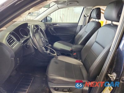 Zdjęcie 7 z 13 samochodu: 2020 VOLKSWAGEN TIGUAN SE VIN:3VV2B7AX8LM092131 - miniatura