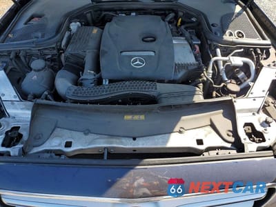 Zdjęcie 11 z 12 samochodu: 2018 MERCEDES-BENZ E 300 4MATIC VIN:WDDZF4KB5JA391854 - miniatura