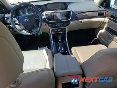 Zdjęcie 8 z 12 samochodu: 2017 HONDA ACCORD EXL VIN:1HGCR2F89HA071877 - miniatura