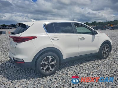 Trzecie zdjęcie samochodu z tyłu: 2020 KIA SPORTAGE LX VIN:KNDPM3AC3L7656038 - miniatura