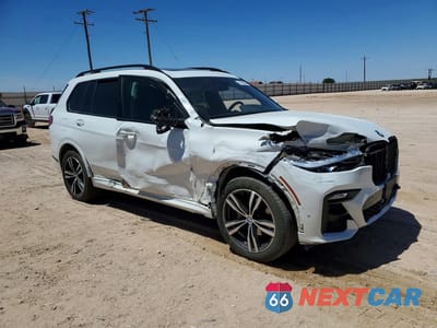 Czwarte zdjęcie samochodu z boku: 2022 BMW X7 XDRIVE40I VIN:5UXCW2C05N9N07559 - miniatura