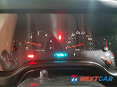 Zdjęcie 9 z 13 samochodu: 2003 JEEP WRANGLER COMMANDO VIN:1J4FA39S63P311192 - miniatura