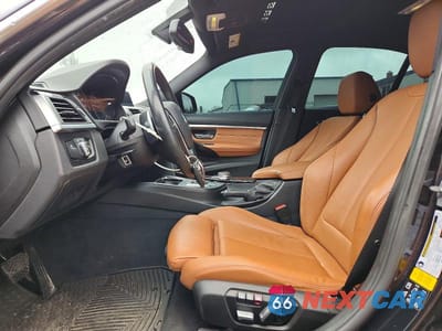 Zdjęcie 7 z 12 samochodu: 2017 BMW 330 XI VIN:WBA8D9C30HA005574 - miniatura