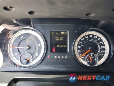 Zdjęcie 9 z 11 samochodu: 2017 RAM 2500 SLT VIN:3C6UR4DL2HG561043 - miniatura