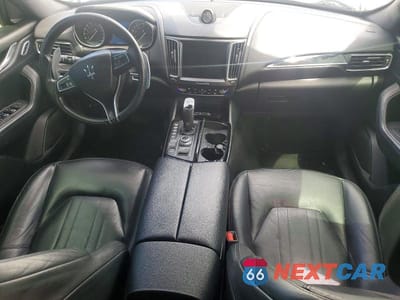 Zdjęcie 8 z 13 samochodu: 2020 MASERATI LEVANTE S VIN:ZN661YUA9LX344817 - miniatura