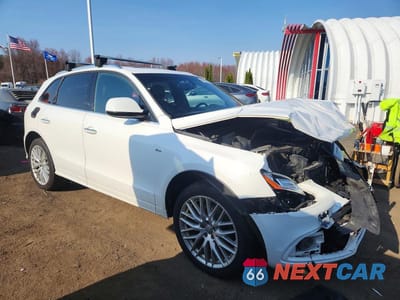 Czwarte zdjęcie samochodu z boku: 2017 AUDI Q5 PREMIUM PLUS VIN:WA1M2AFP8HA077317 - miniatura