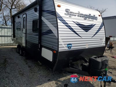 2018 KEYSTONE SPRINGDALE CAMPER 4YDT2602XJ3153039 - główne zdjęcie licytacji z USA - miniatura