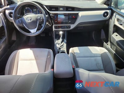 Zdjęcie 8 z 12 samochodu: 2019 TOYOTA COROLLA LE VIN:5YFBURHE3KP876510 - miniatura