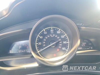 Zdjęcie 9 z 12 samochodu: 2018 MAZDA 3 TOURING VIN:3MZBN1V33JM179973 - miniatura